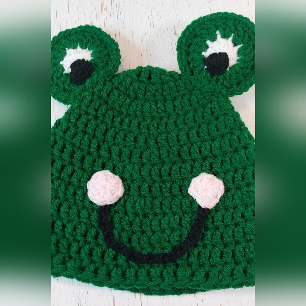 Frog Child Handmade Beanie Crochet Stocking Hat Animal Winter Warm Cozy - Picture 4 of 6